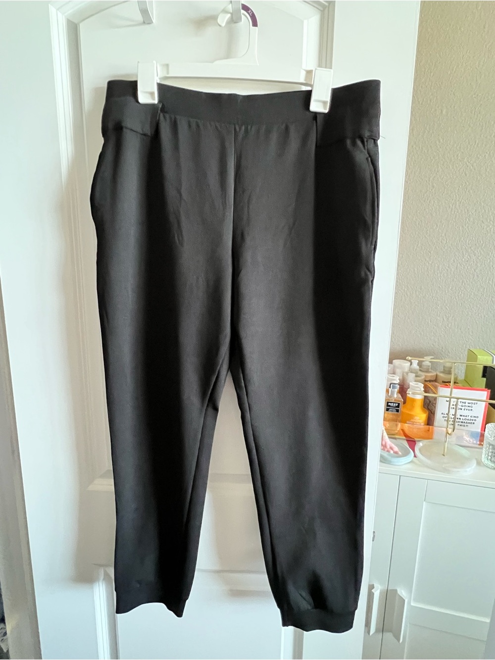 Zara Black Pull-On Jogger Pants